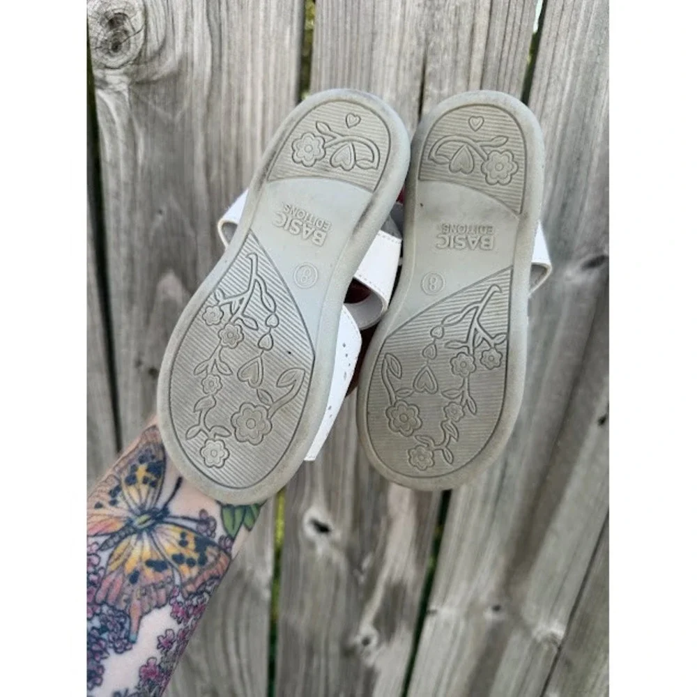 Cottagecore Coquette Basic Editions Floral Sandals 8 White Flower Eyelet Straps